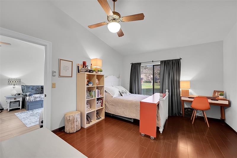 Image 11 of 19 For 2351 37th Ave