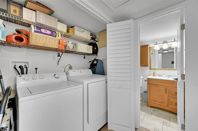 Image 9 of 19 For 2351 37th Ave