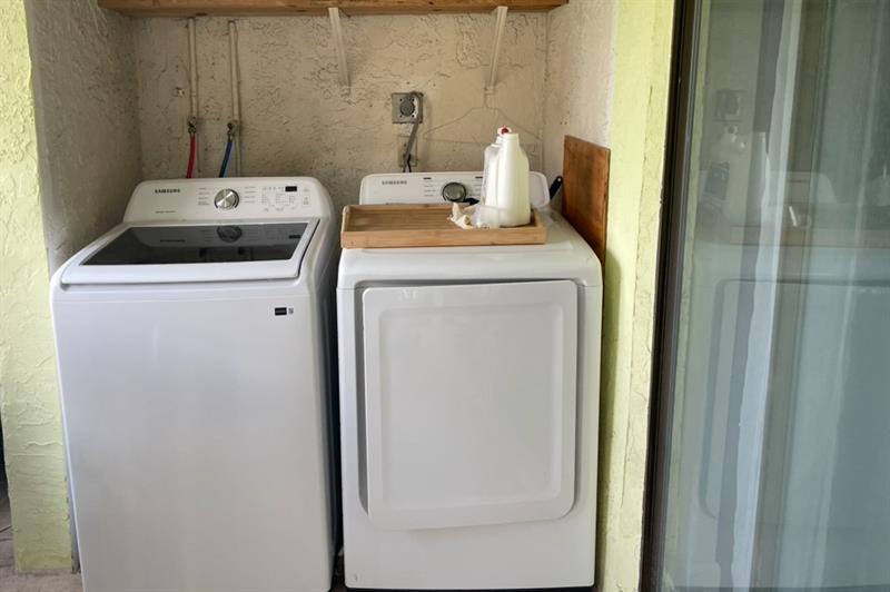 Image 6 of 7 For 9273 8th Street  117