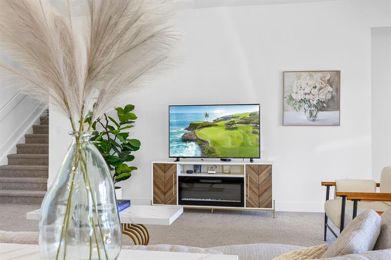 Image 10 of 49 For 5226 Nevola Ave