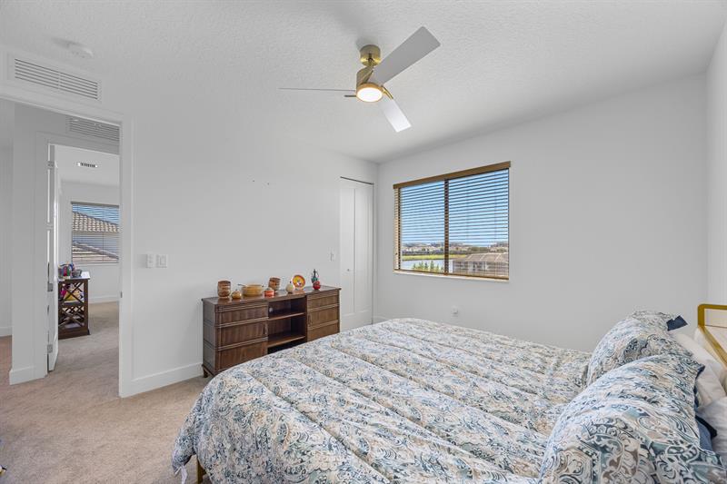 Image 36 of 49 For 5226 Nevola Ave