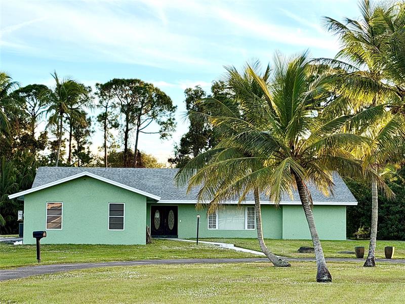 Image 6 of 19 For 4656 Lillian Ave