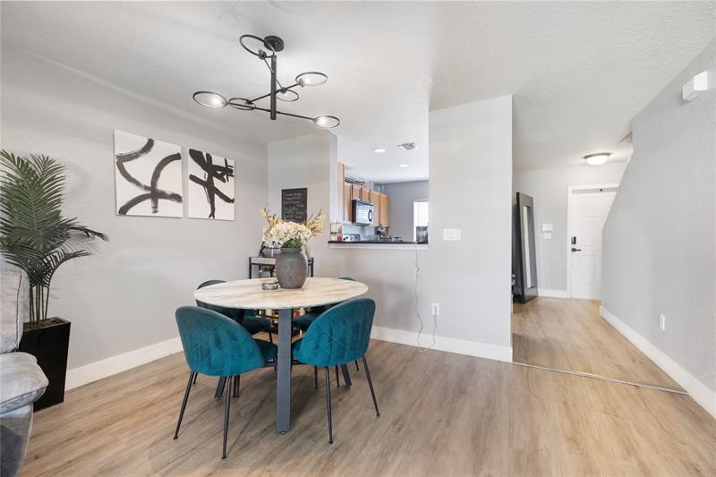 Image 10 of 33 For 5929 Manchester Way