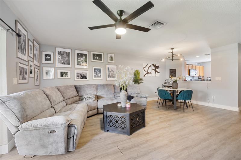 Image 15 of 33 For 5929 Manchester Way