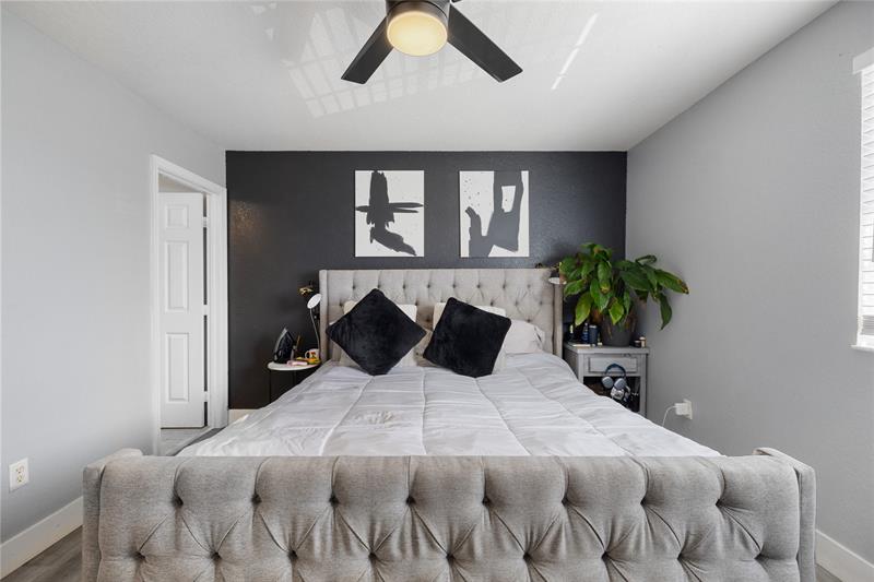 Image 21 of 33 For 5929 Manchester Way