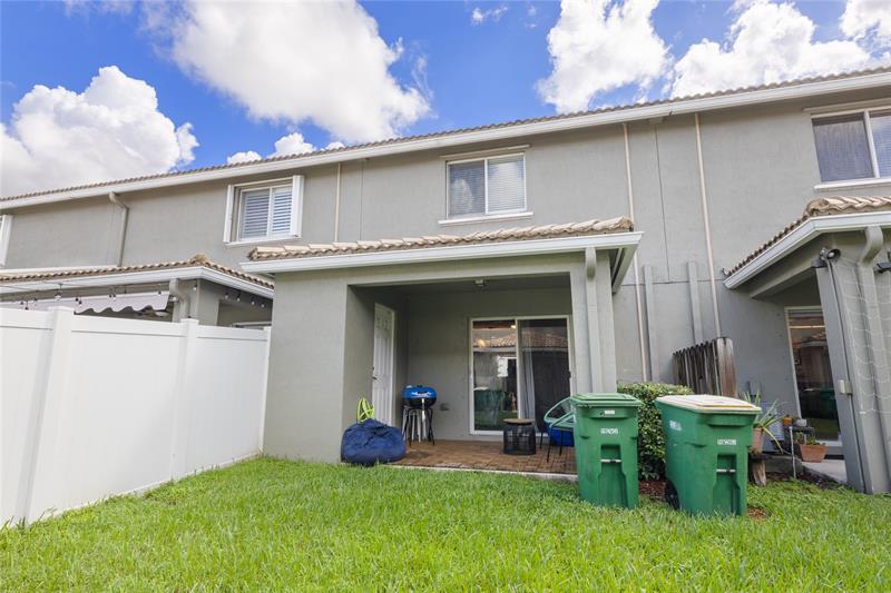 Image 31 of 33 For 5929 Manchester Way