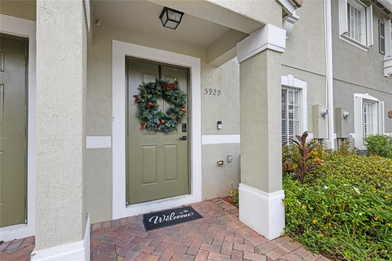 Image 4 of 33 For 5929 Manchester Way