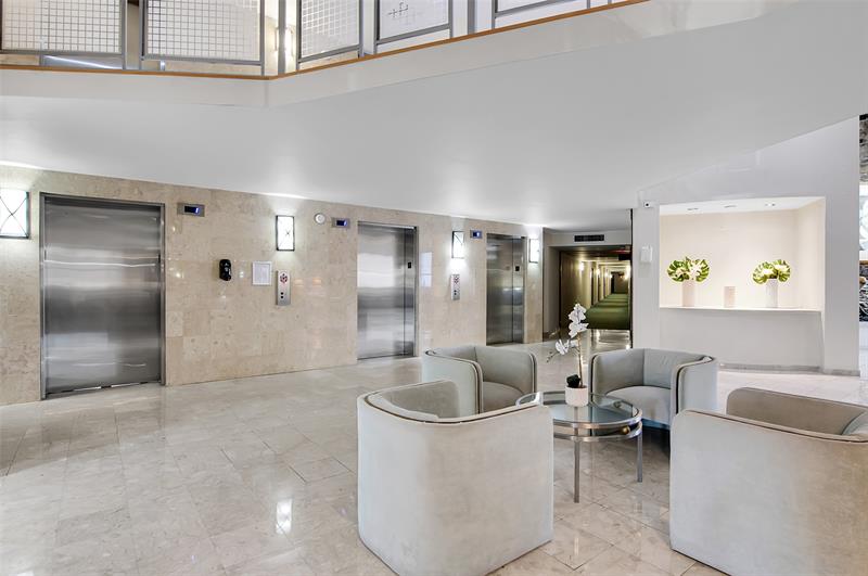 Image 42 of 42 For 600 Parkview Dr  1029