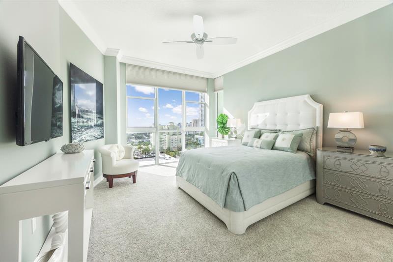 Image 19 of 33 For 111 8th Ave  Ph-1701