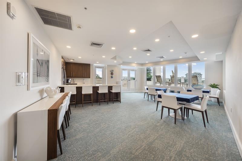 Image 29 of 33 For 111 8th Ave  Ph-1701