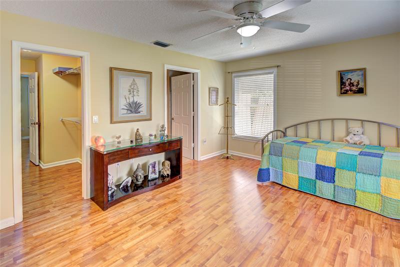 Image 19 of 25 For 114 Sand Pine Way