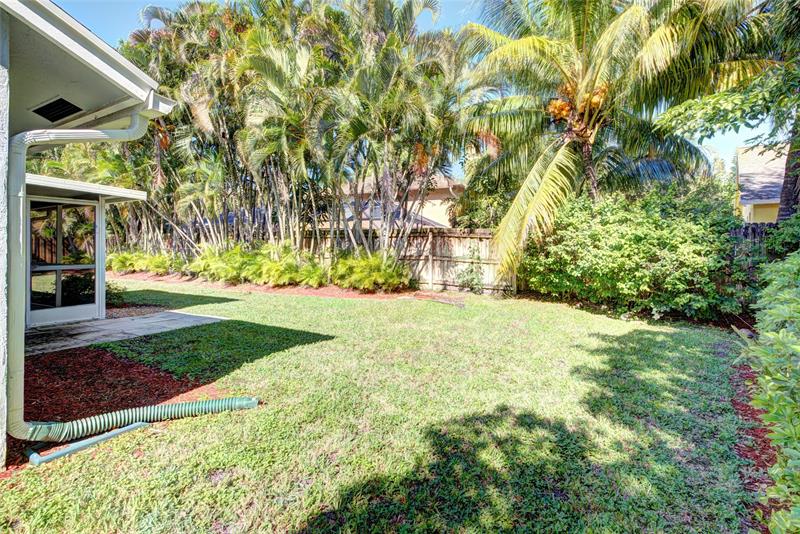 Image 23 of 25 For 114 Sand Pine Way