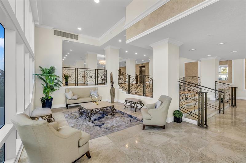 Image 31 of 37 For 1620 Ocean Blvd  5m