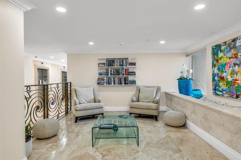 Image 32 of 37 For 1620 Ocean Blvd  5m