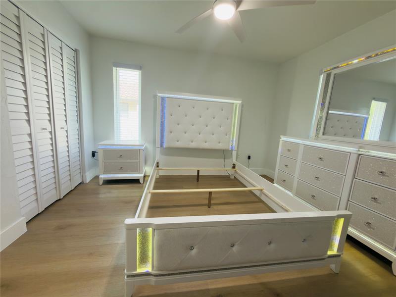 Image 12 of 18 For 27153 Edenbridge Ct