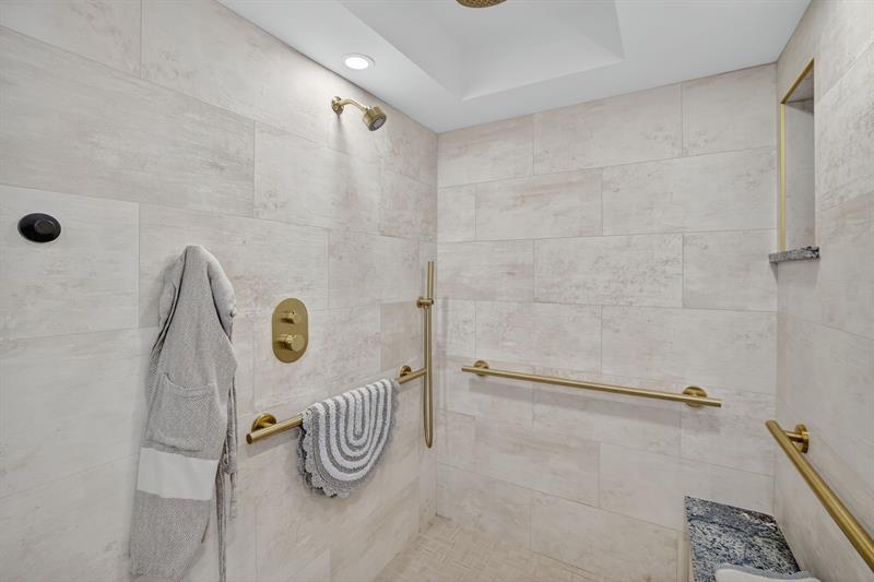 Image 22 of 61 For 1507 18th Ave