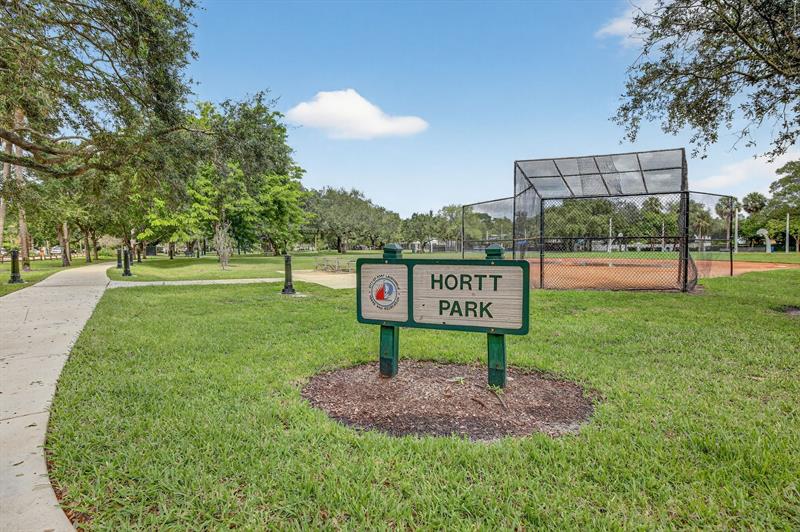 Image 32 of 61 For 1507 18th Ave