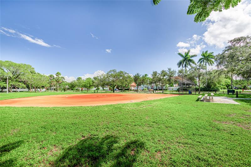 Image 51 of 61 For 1507 18th Ave