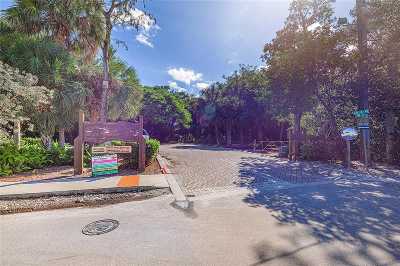 Image 54 of 61 For 1507 18th Ave