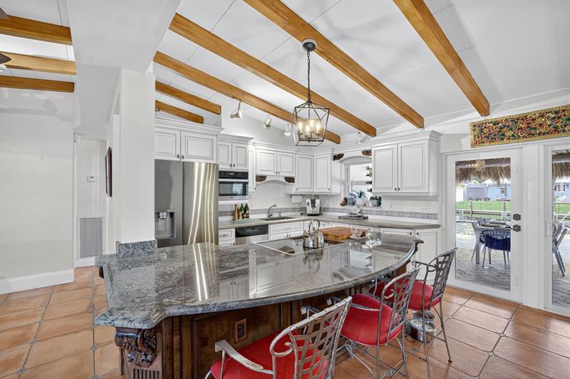 Image 9 of 61 For 1507 18th Ave