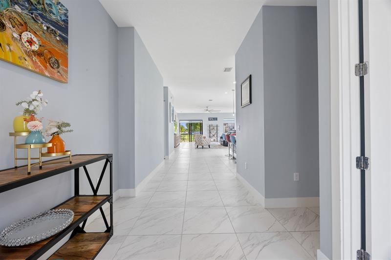 Image 16 of 35 For 5046 Alonza Ave