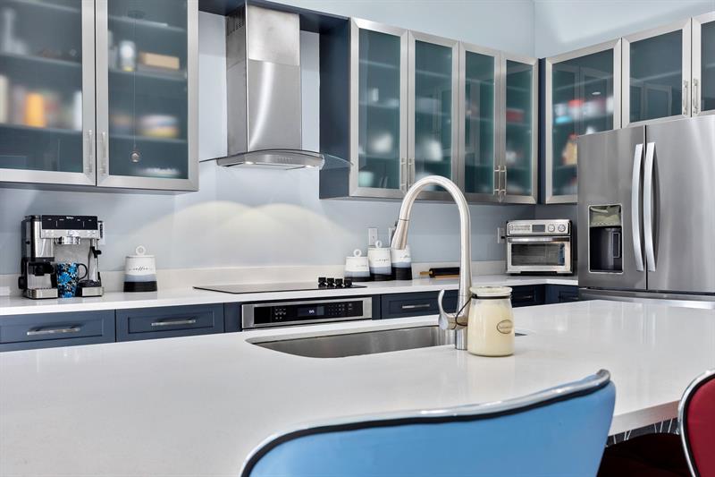 Image 20 of 35 For 5046 Alonza Ave