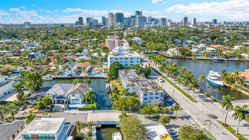 Image 4 of 37 For 1790 Las Olas Blvd  25