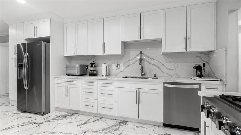 Image 10 of 36 For 1700 5th Ct  