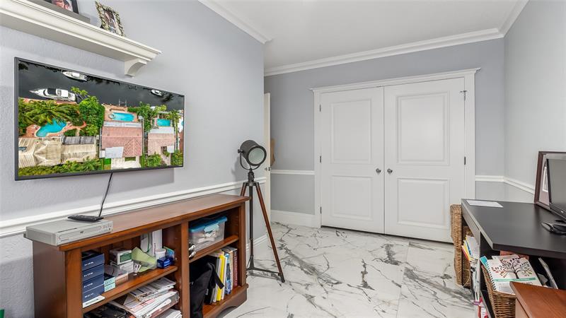 Image 18 of 36 For 1700 5th Ct  