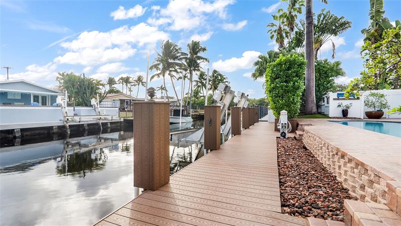 Image 32 of 36 For 1700 5th Ct  