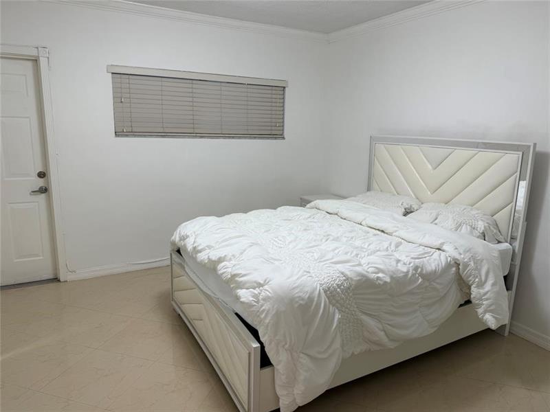 Image 15 of 35 For 2600 Ocean  S114