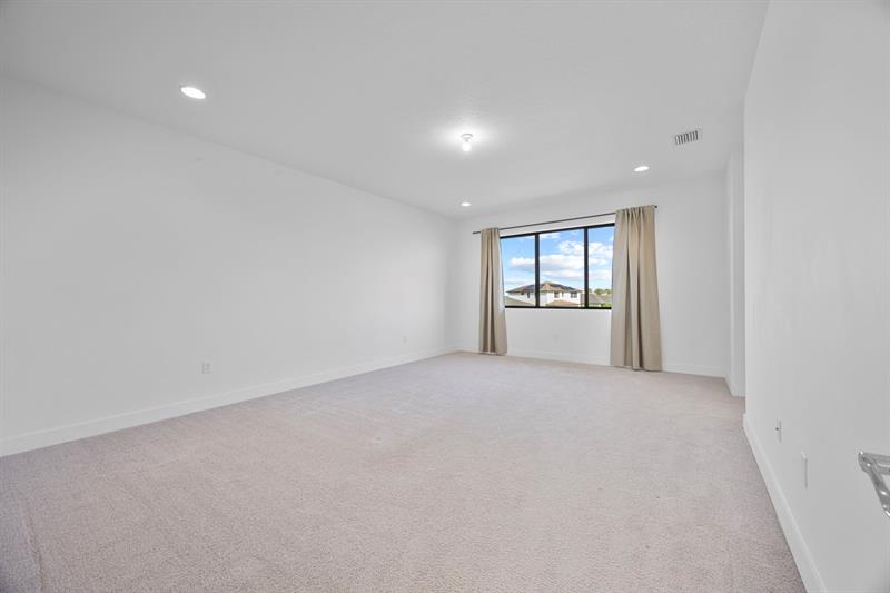 Image 25 of 46 For 5032 Frattina St