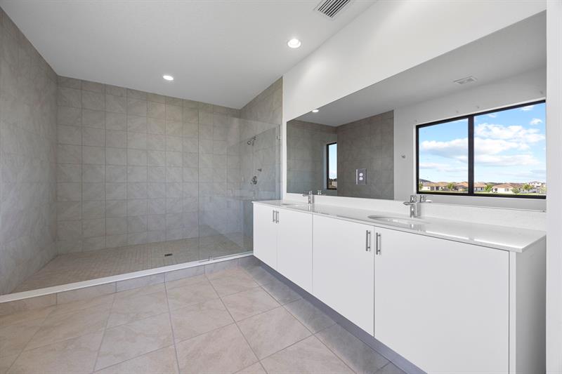 Image 29 of 46 For 5032 Frattina St