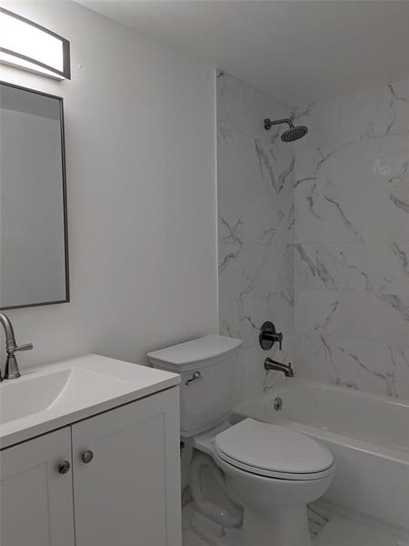 Image 8 of 12 For 3351 85th Ave 315