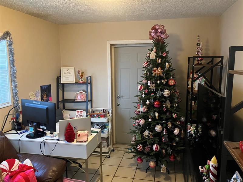 Image 6 of 20 For 7960 174th St