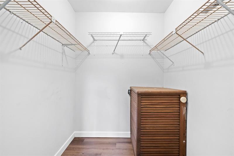 Image 18 of 25 For 3101 Oakland Shores Dr  H108