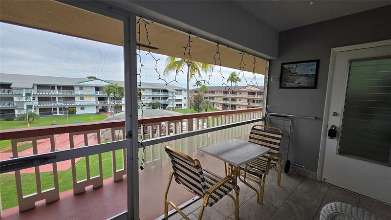 Image 22 of 23 For 5300 Washington St  L338