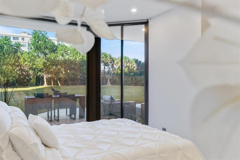 Image 25 of 58 For 3100 Ocean Boulevard  105n