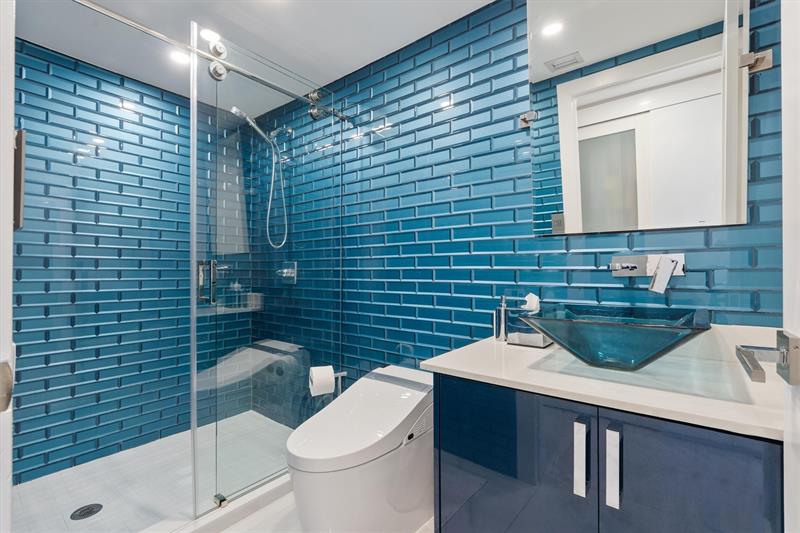 Image 26 of 58 For 3100 Ocean Boulevard  105n