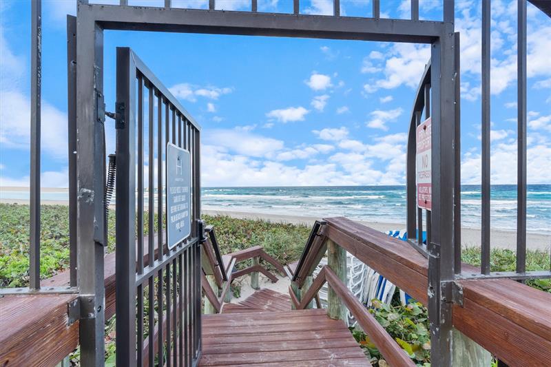 Image 51 of 58 For 3100 Ocean Boulevard  105n