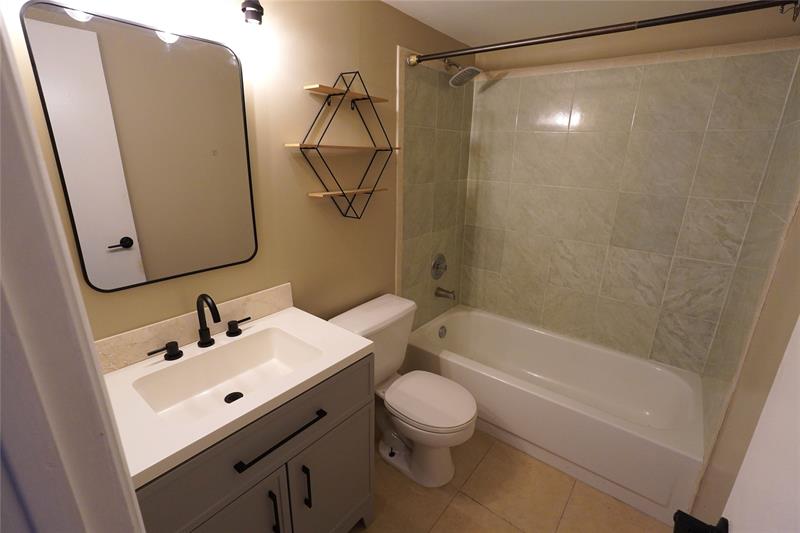 Image 10 of 18 For 11521 10th St