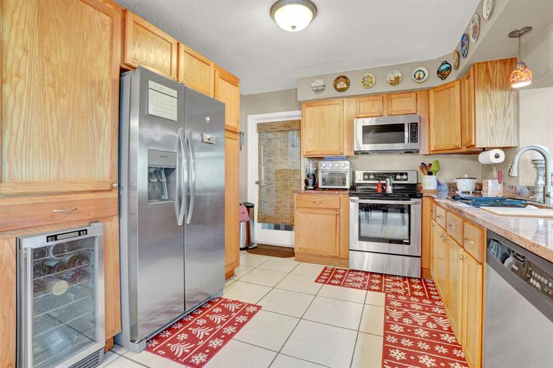 Image 10 of 49 For 3159 Riddle Rd