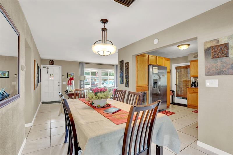 Image 11 of 49 For 3159 Riddle Rd