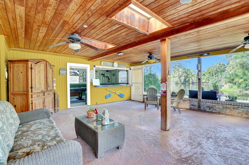 Image 30 of 49 For 3159 Riddle Rd