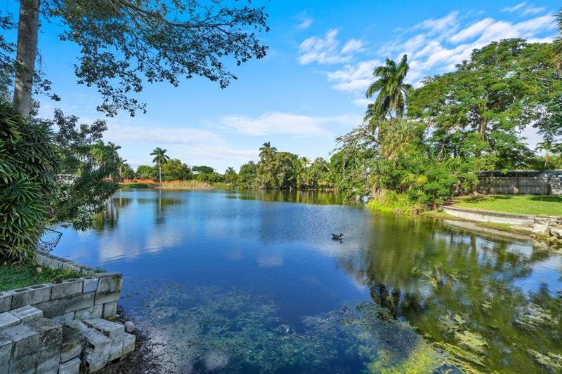 Image 33 of 49 For 3159 Riddle Rd