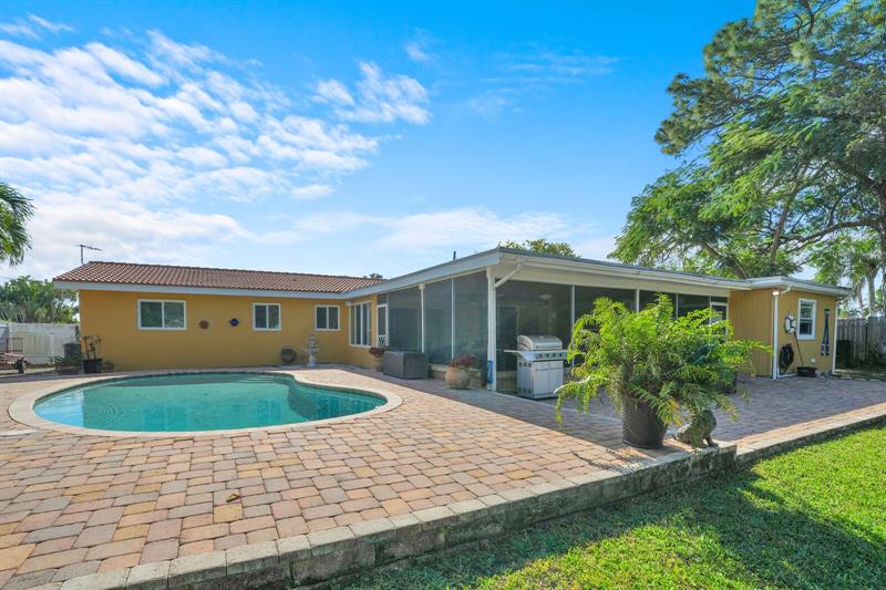 Image 36 of 49 For 3159 Riddle Rd