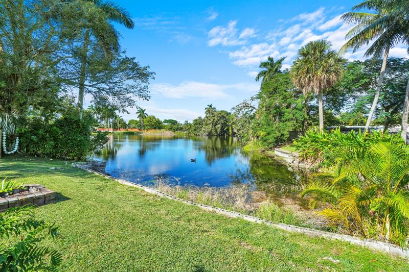 Image 37 of 49 For 3159 Riddle Rd