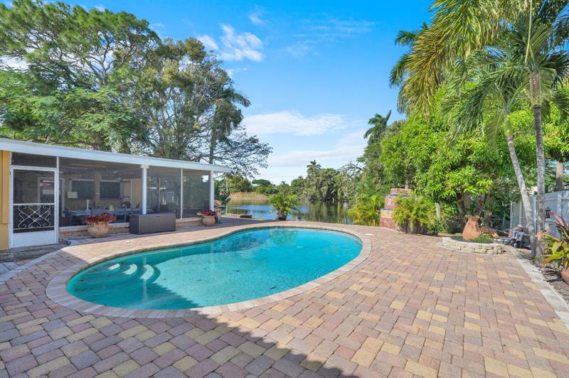 Image 39 of 49 For 3159 Riddle Rd