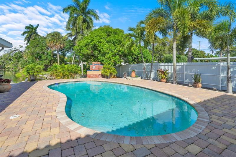 Image 40 of 49 For 3159 Riddle Rd