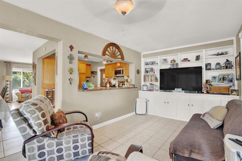 Image 6 of 49 For 3159 Riddle Rd